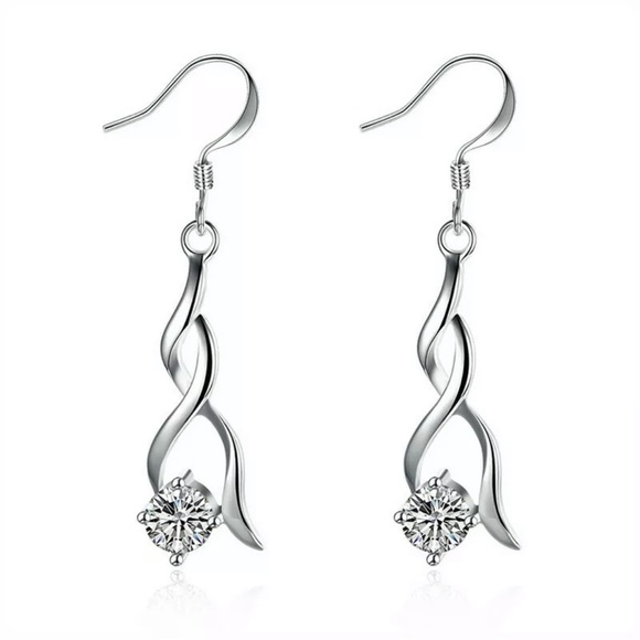 Gorgeous 925 Silver Drop Earrings White Sapphire - Picture 2 of 4